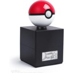 Poke Ball Replica - Pokemon - The Wand Company – Image 3